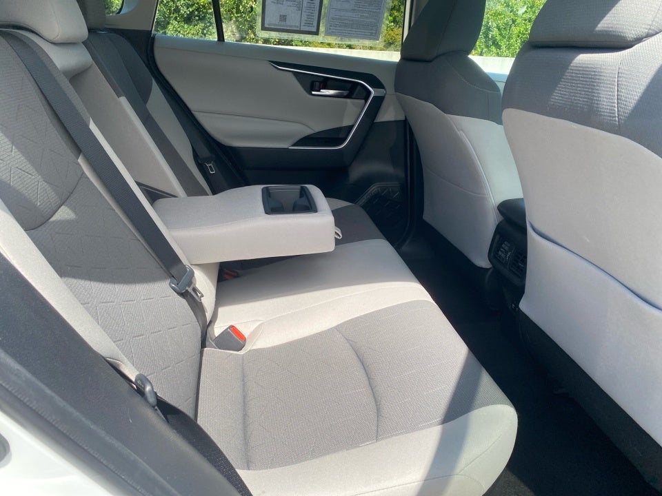 2019 Toyota RAV4 Hybrid Hybrid XLE