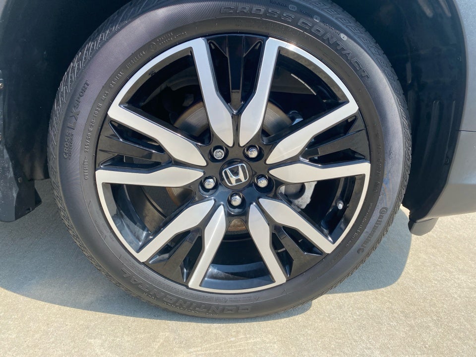 2022 Honda Pilot Touring 7-Passenger
