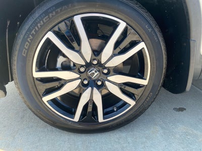 2022 Honda Pilot Touring 7-Passenger