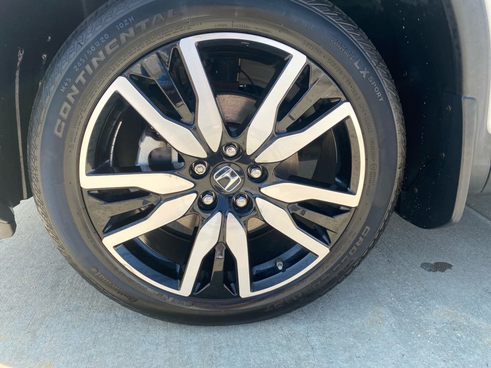 2022 Honda Pilot Touring 7-Passenger