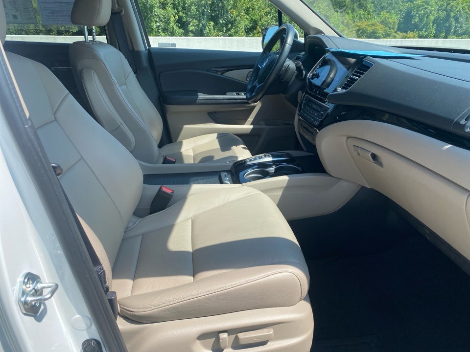 2022 Honda Pilot Touring 7-Passenger
