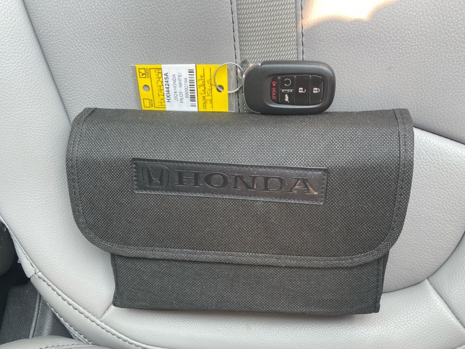 2024 Honda Pilot EX-L 7 Passenger