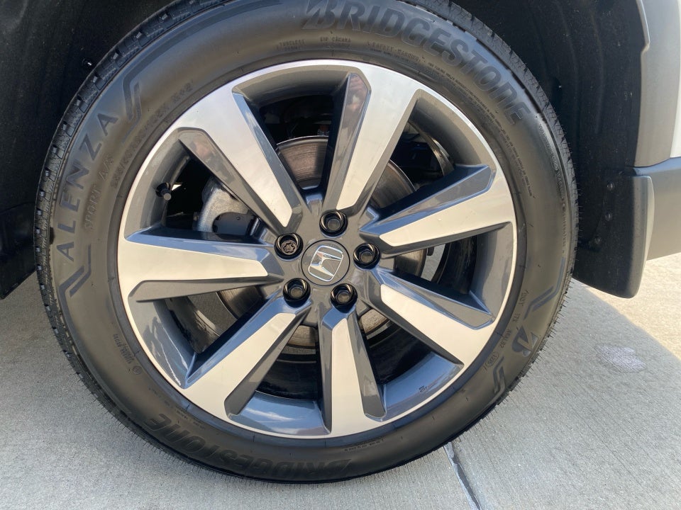 2025 Honda Pilot Touring