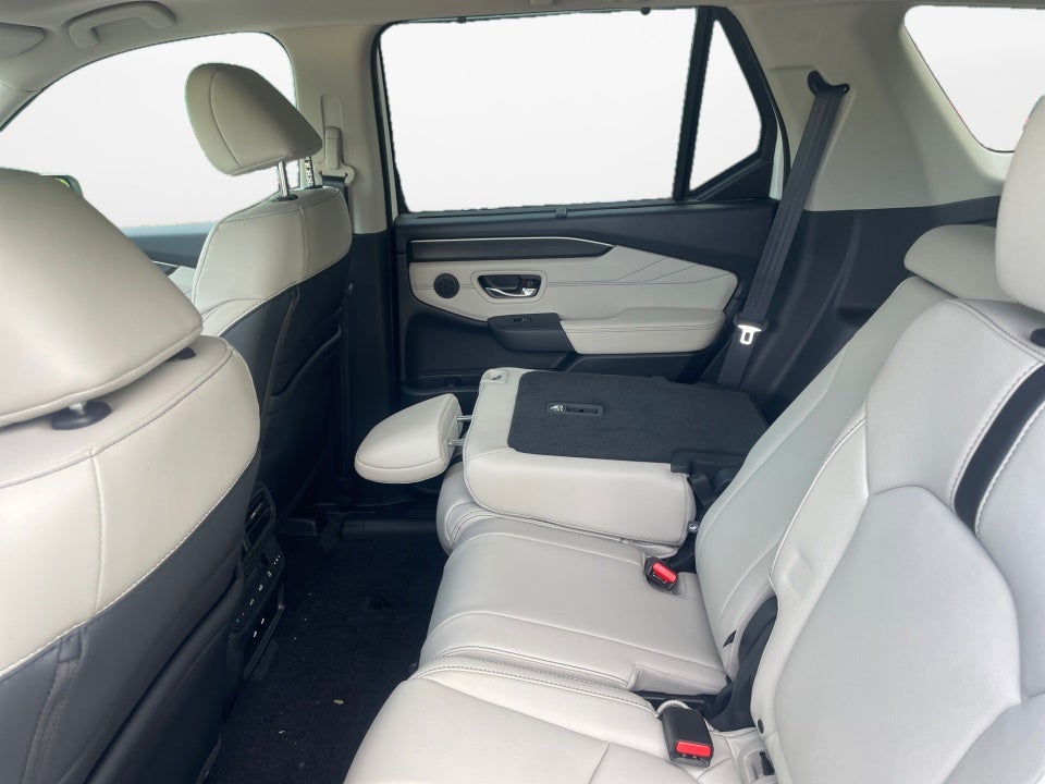 2026 Honda Pilot Touring Blackout