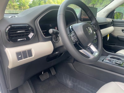 2026 Honda Pilot Touring Blackout