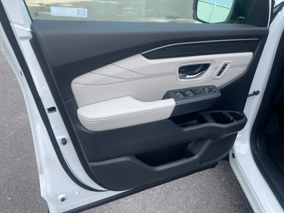 2026 Honda Pilot Touring Blackout