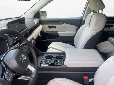 2026 Honda Pilot Touring Blackout