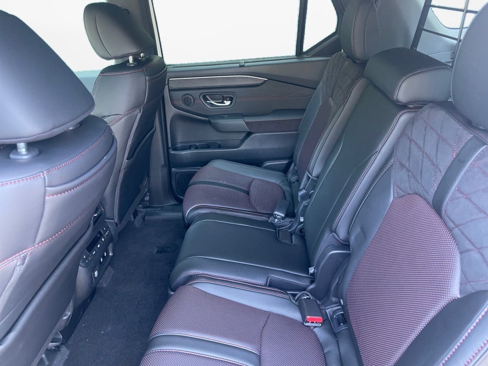 2026 Honda Pilot Black Edition