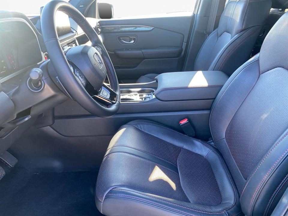 2025 Honda Pilot Black Edition