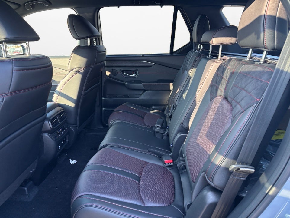 2026 Honda Pilot Black Edition