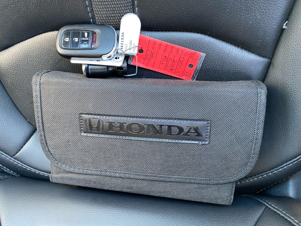 2024 Honda Pilot EX-L 8 Passenger