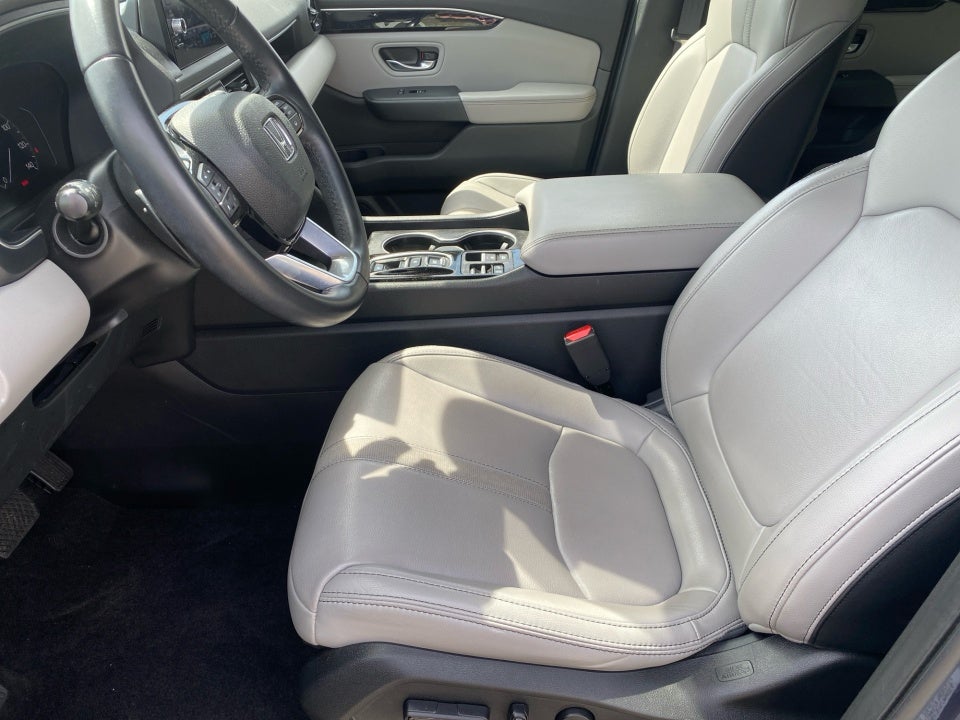 2023 Honda Pilot 2WD Touring