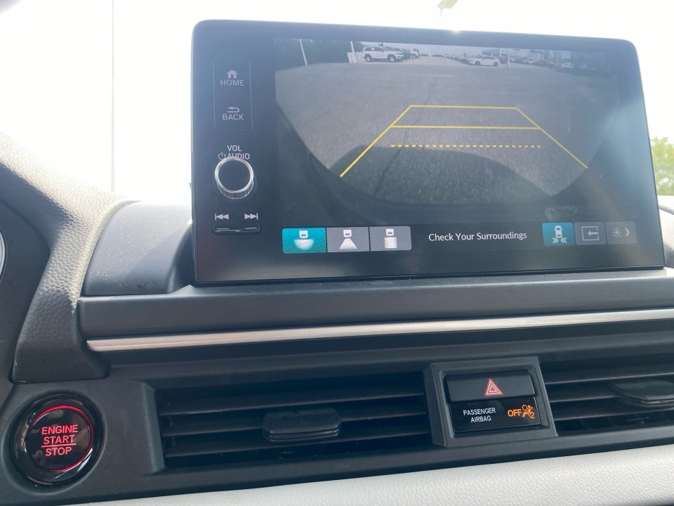 2023 Honda Pilot 2WD Touring