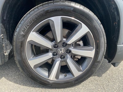 2023 Honda Pilot 2WD Touring