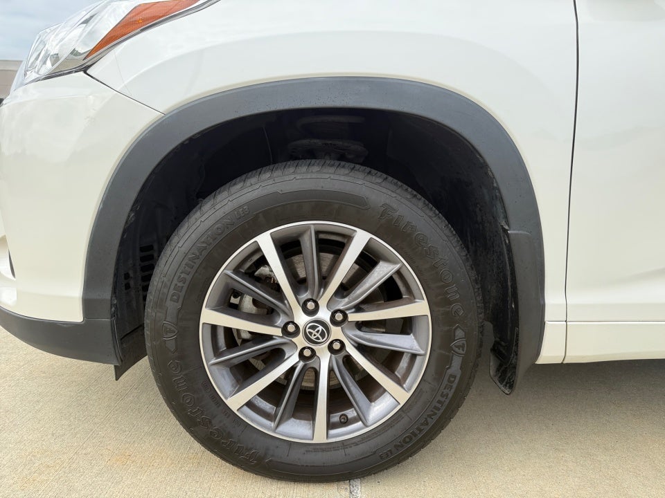2017 Toyota Highlander XLE