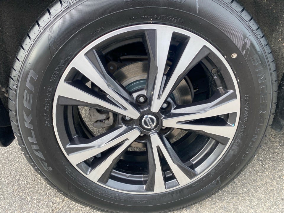 2020 Nissan Rogue SV FWD