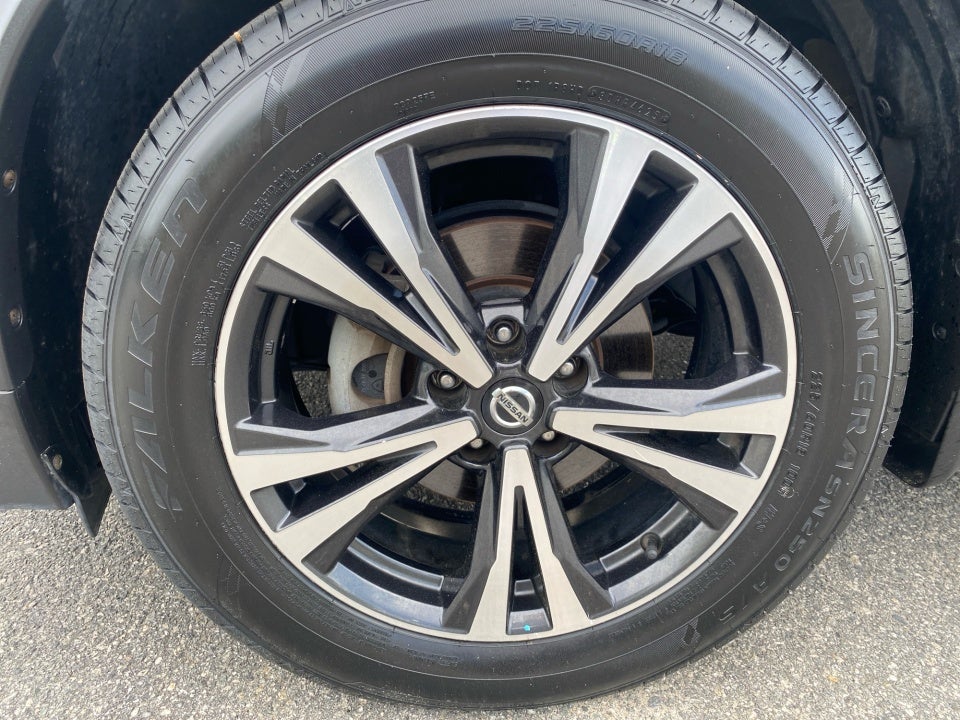 2020 Nissan Rogue SV FWD