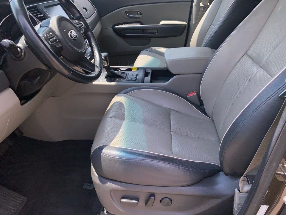 2018 Kia Sedona LX