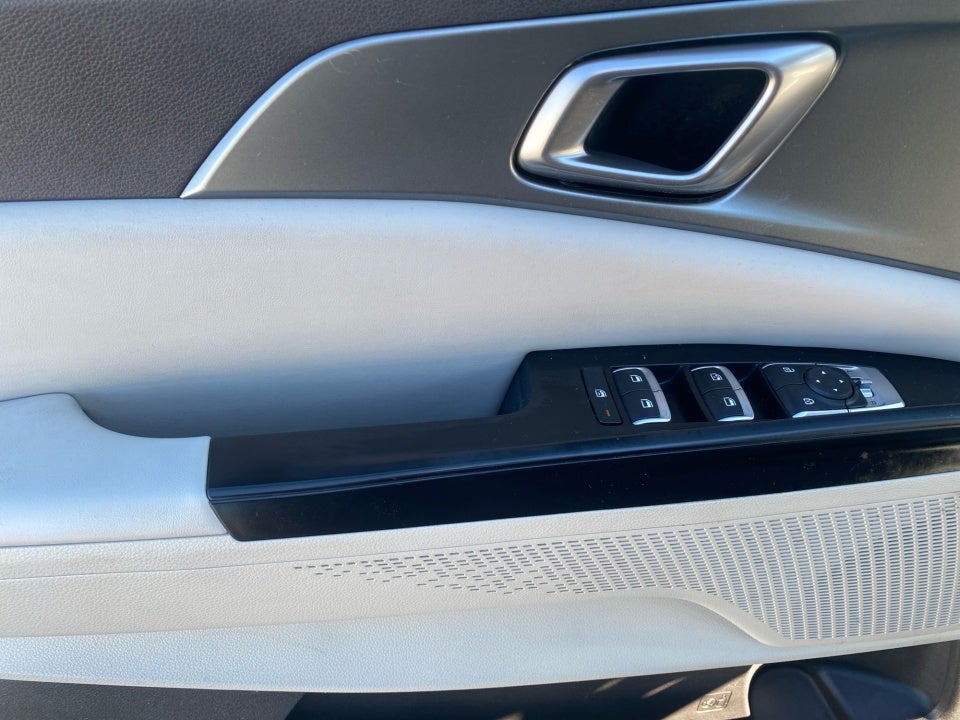 2023 Kia Carnival MPV LX Seat Package