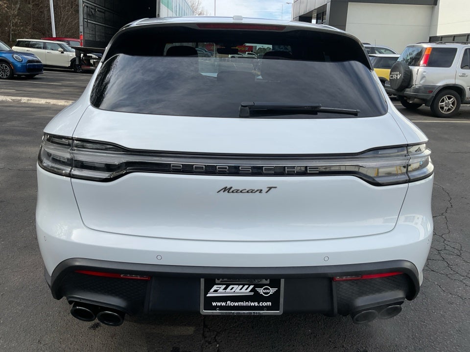 2023 Porsche Macan T