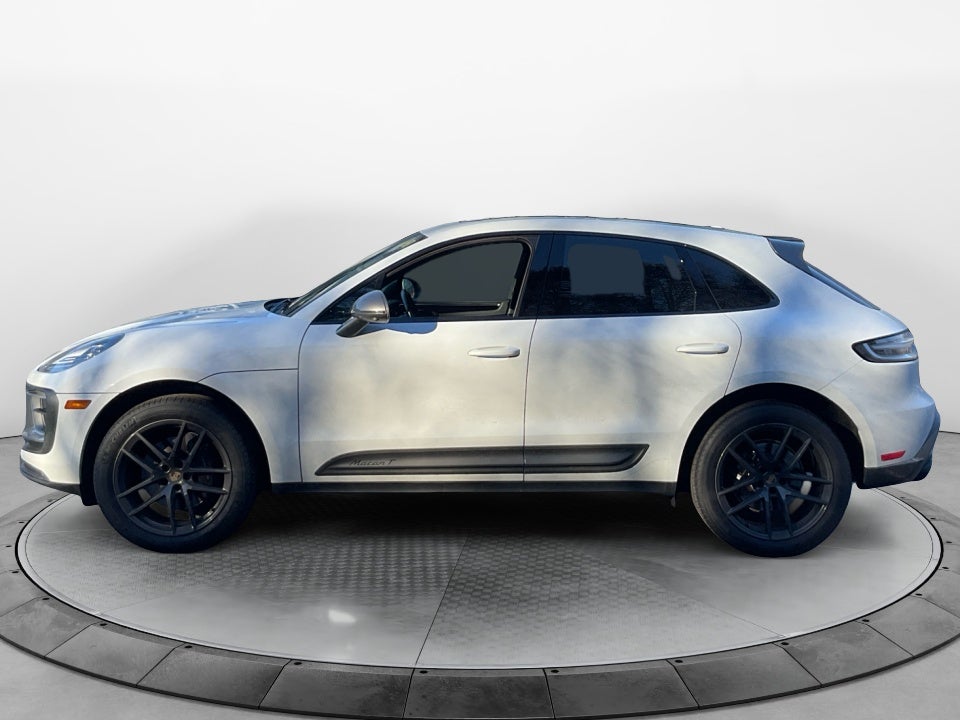 2023 Porsche Macan T