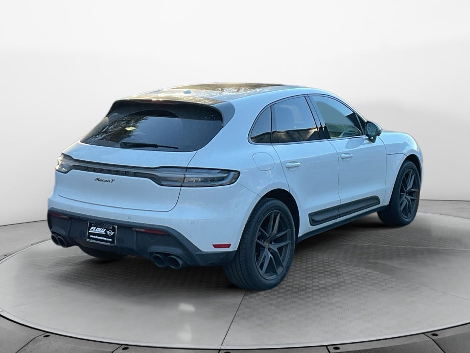 2023 Porsche Macan T