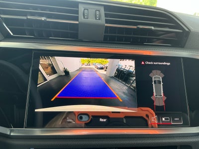 2025 Audi Q3 Premium 45 TFSI S line quattro Tiptronic