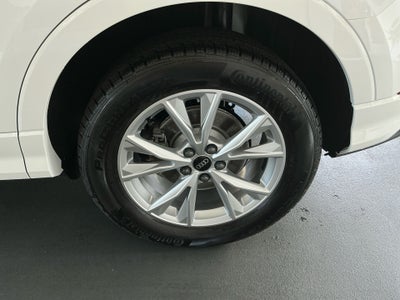 2025 Audi Q3 Premium 45 TFSI S line quattro Tiptronic