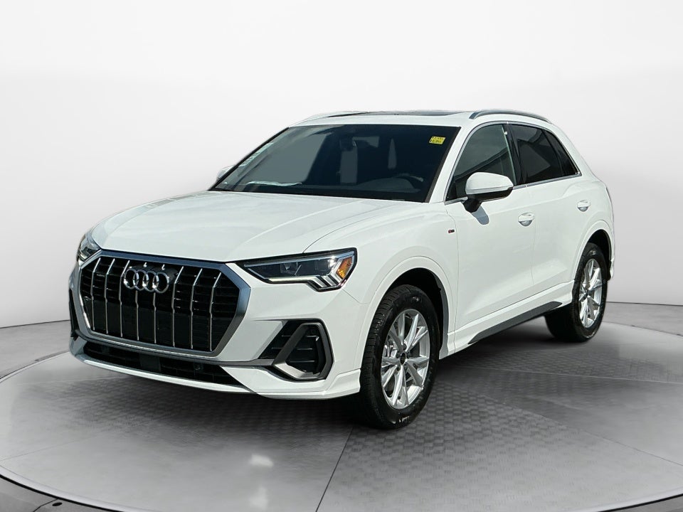 2025 Audi Q3 Premium 45 TFSI S line quattro Tiptronic