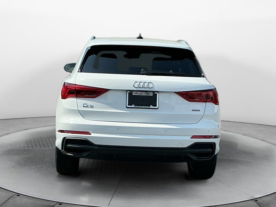 2025 Audi Q3 Premium 45 TFSI S line quattro Tiptronic
