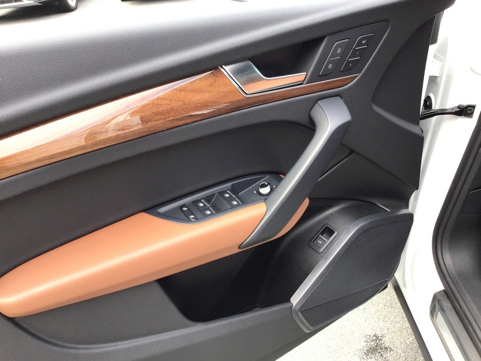 2023 Audi Q5 Premium 45 TFSI S line quattro