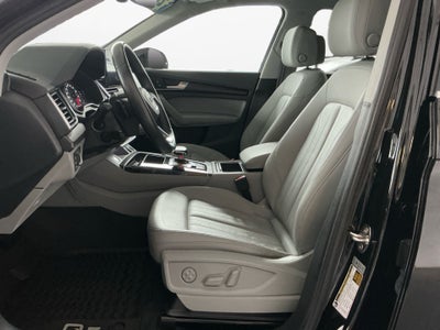 2022 Audi Q5 S line Premium