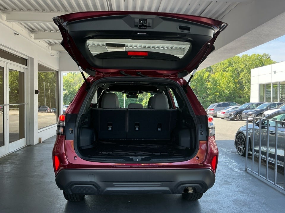 2025 Subaru Forester AWD