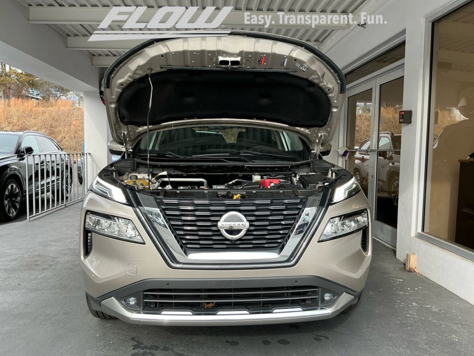 2021 Nissan Rogue Platinum FWD