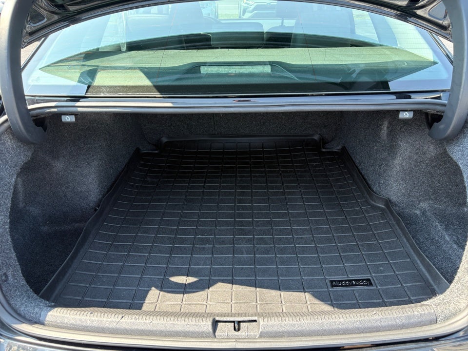 2015 Volkswagen Passat 1.8T Limited Edition