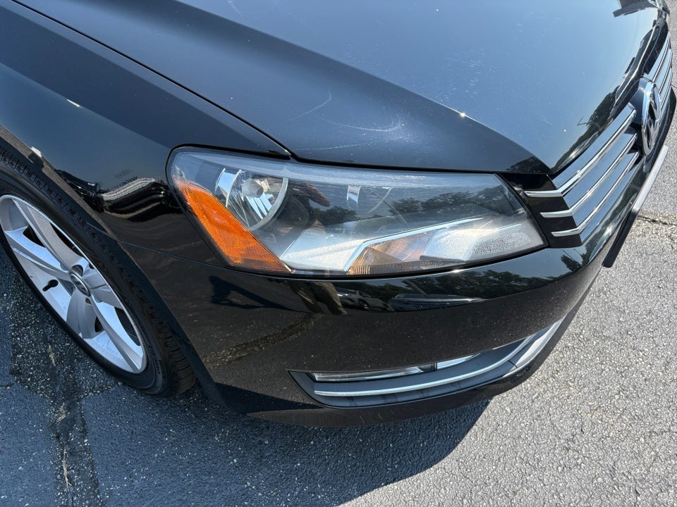 2015 Volkswagen Passat 1.8T Limited Edition