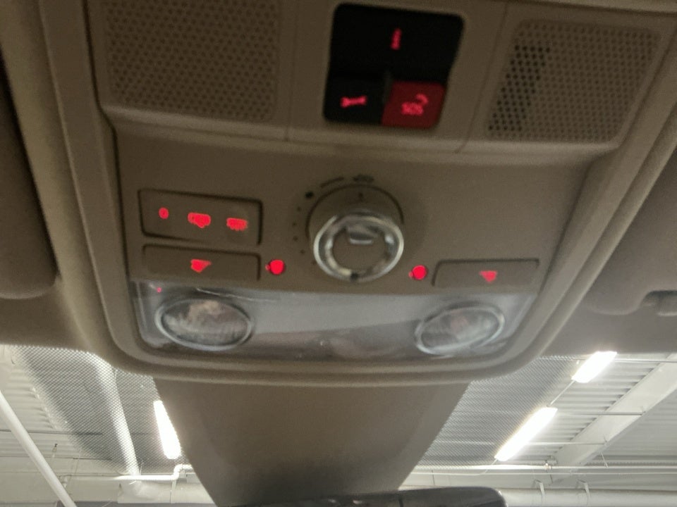 2017 Volkswagen Passat 1.8T SEL Premium