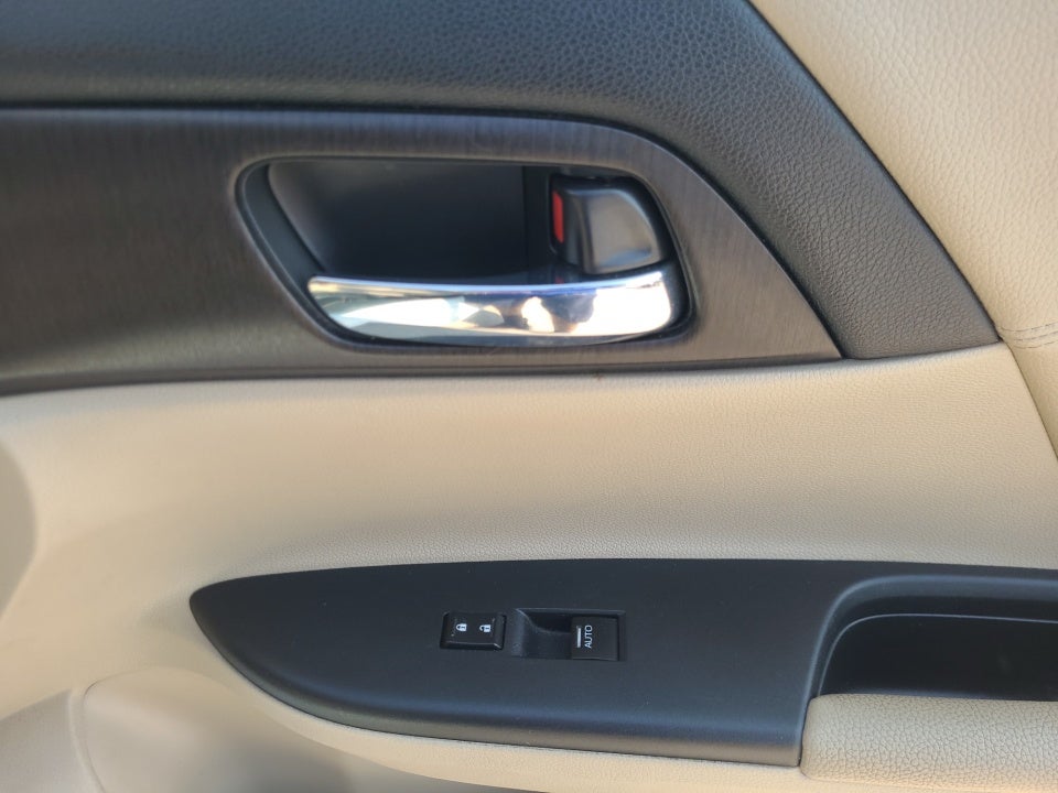 2015 Honda Accord Hybrid EX-L