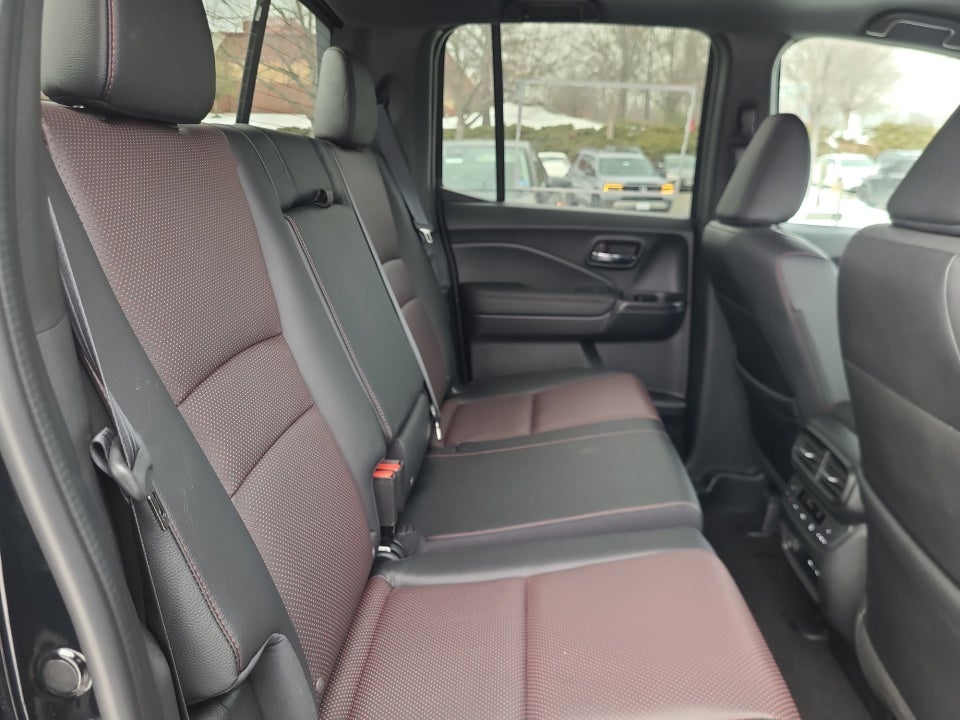 2025 Honda Ridgeline Black Edition