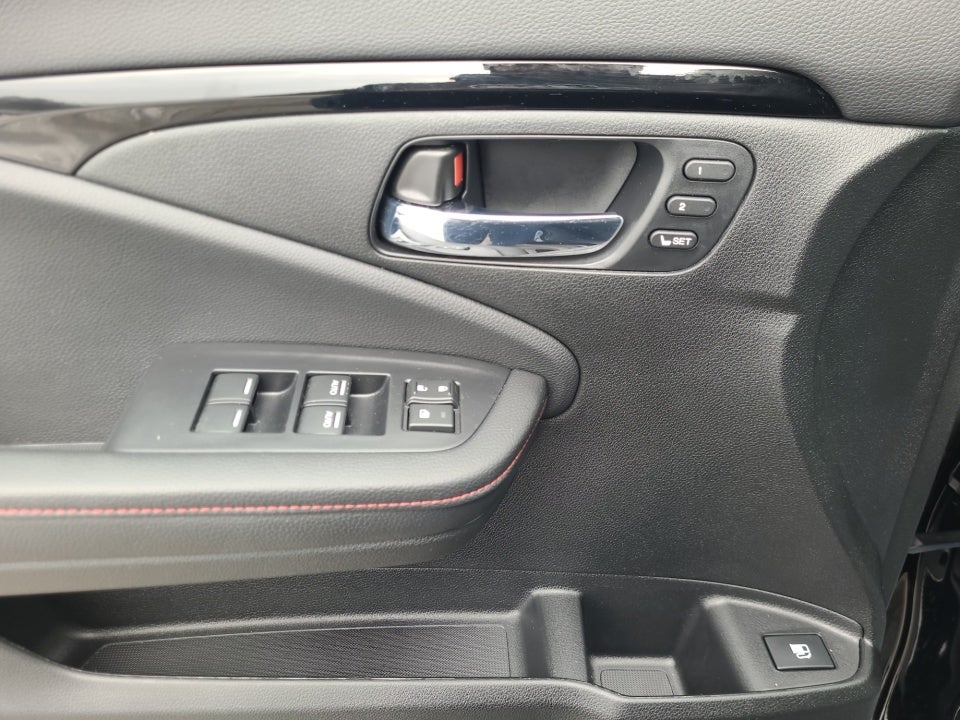 2025 Honda Ridgeline Black Edition