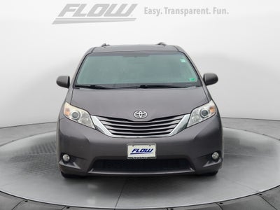 2016 Toyota Sienna XLE