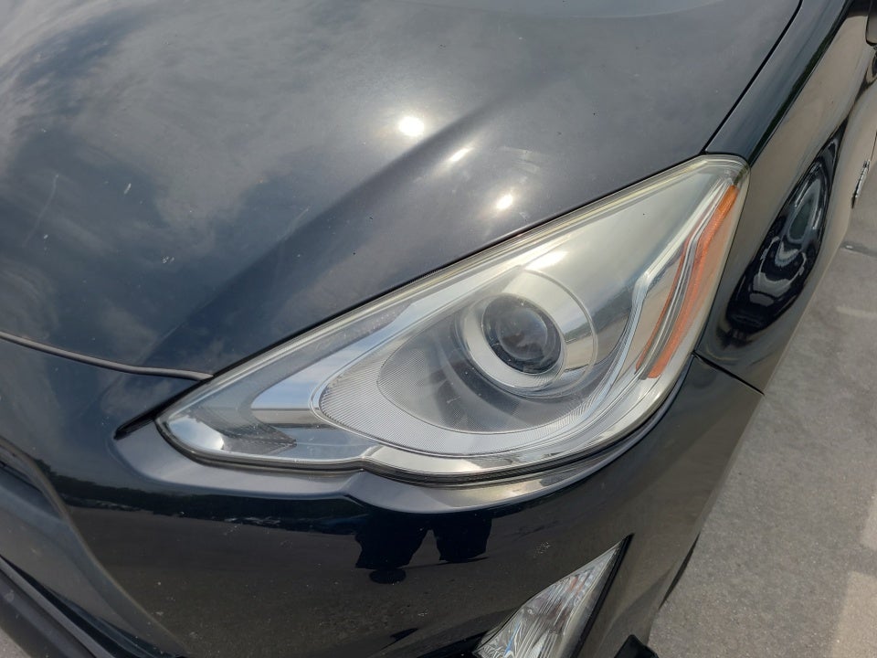 2017 Toyota Prius c Three