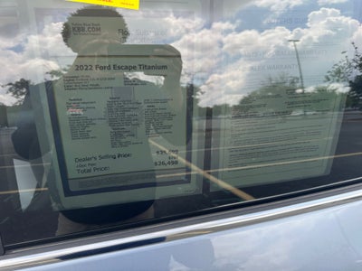 2022 Ford Escape Titanium