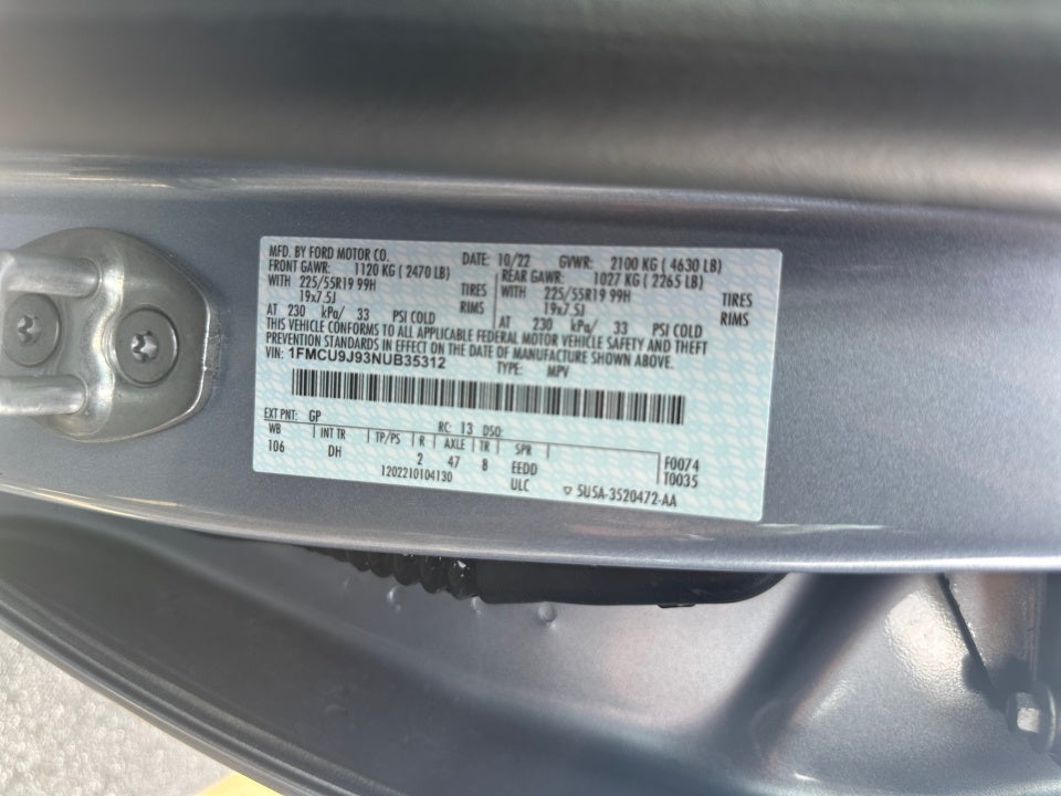 2022 Ford Escape Titanium