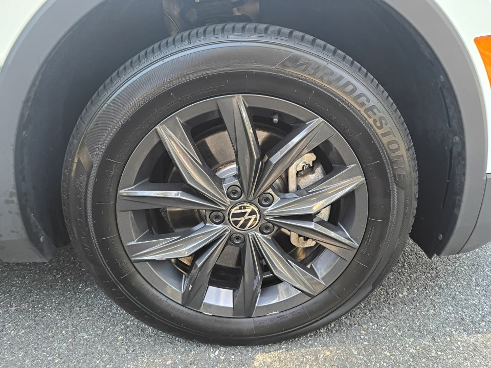 2024 Volkswagen Tiguan SE