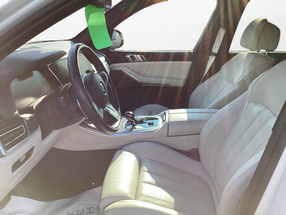2022 BMW X5 M50i