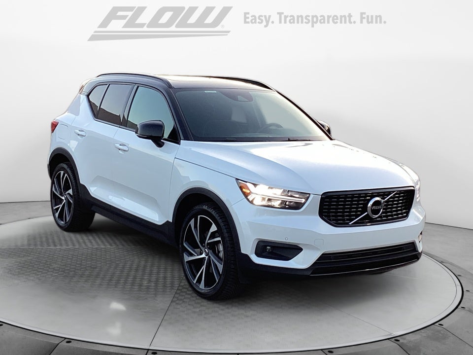 2020 Volvo XC40 T5 R-Design