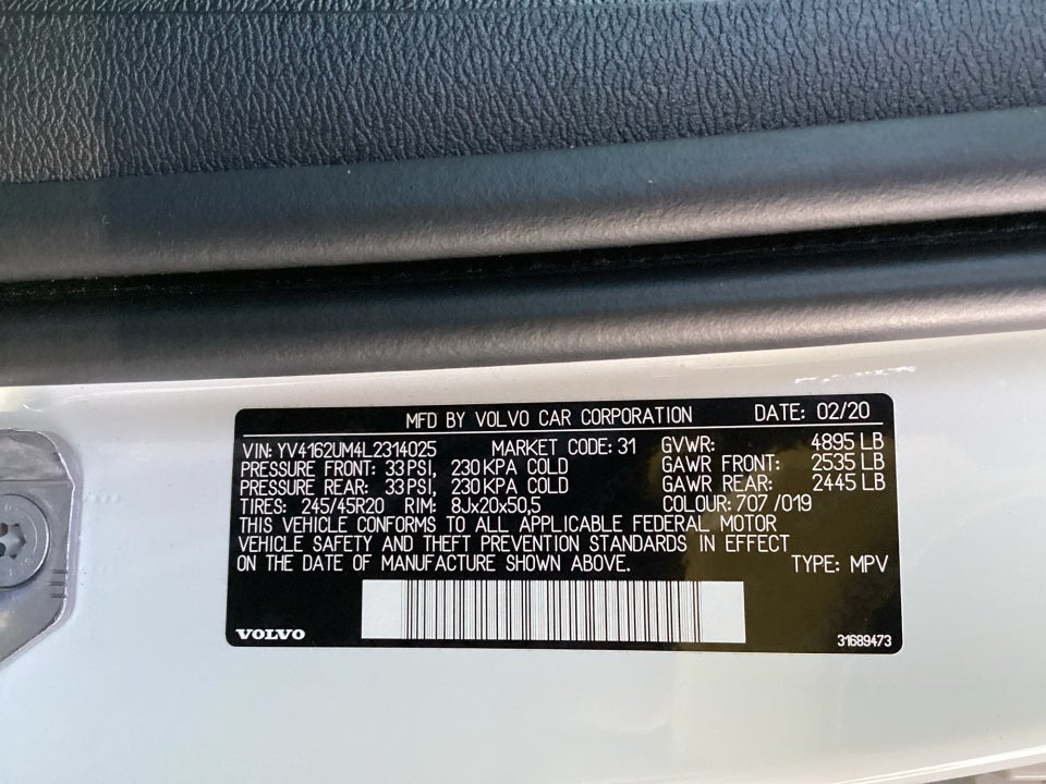 2020 Volvo XC40 T5 R-Design