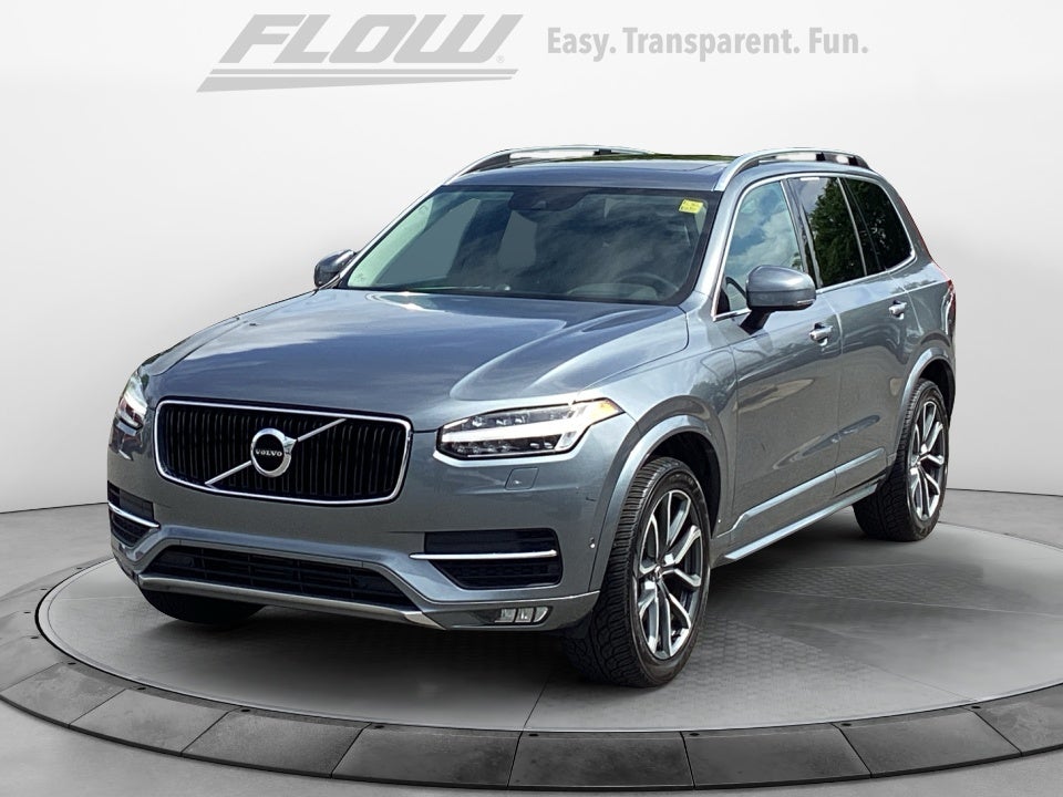 2016 Volvo XC90 T6 Momentum