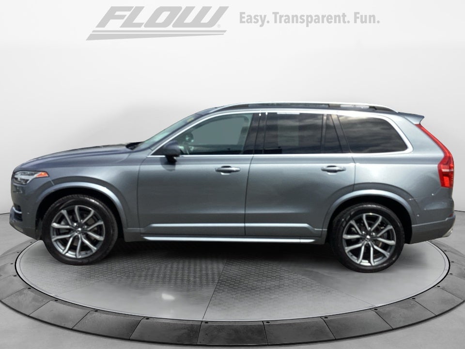 2016 Volvo XC90 T6 Momentum